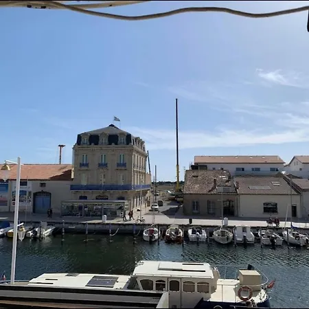 D'exception Sur Le Port Pittoresque De * 마르세이앙